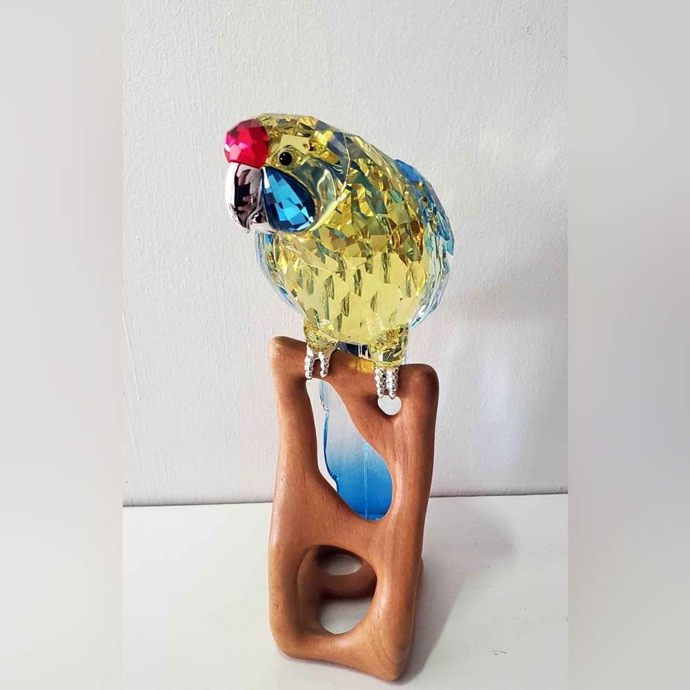 Swarovski Crystal Green Rosella Jonquil